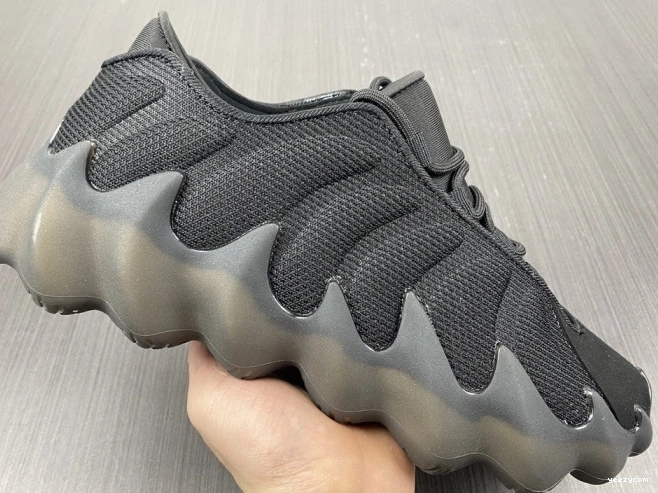 H68032 400 ADIDAS YEEZY 0730